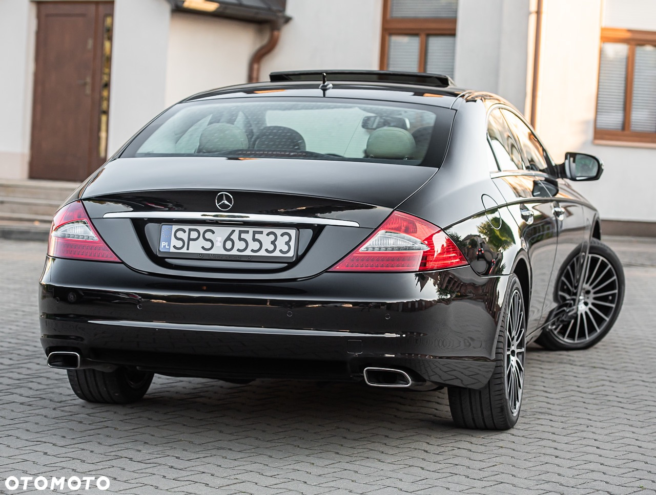 Mercedes-Benz CLS 500 - 10