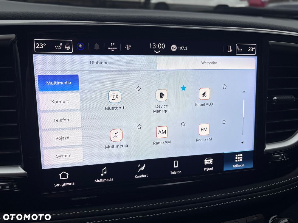 Chrysler Pacifica - 32