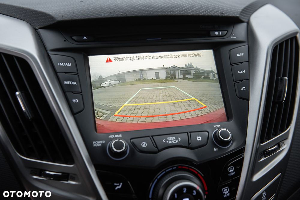 Hyundai Veloster 1.6 DCT Premium - 26