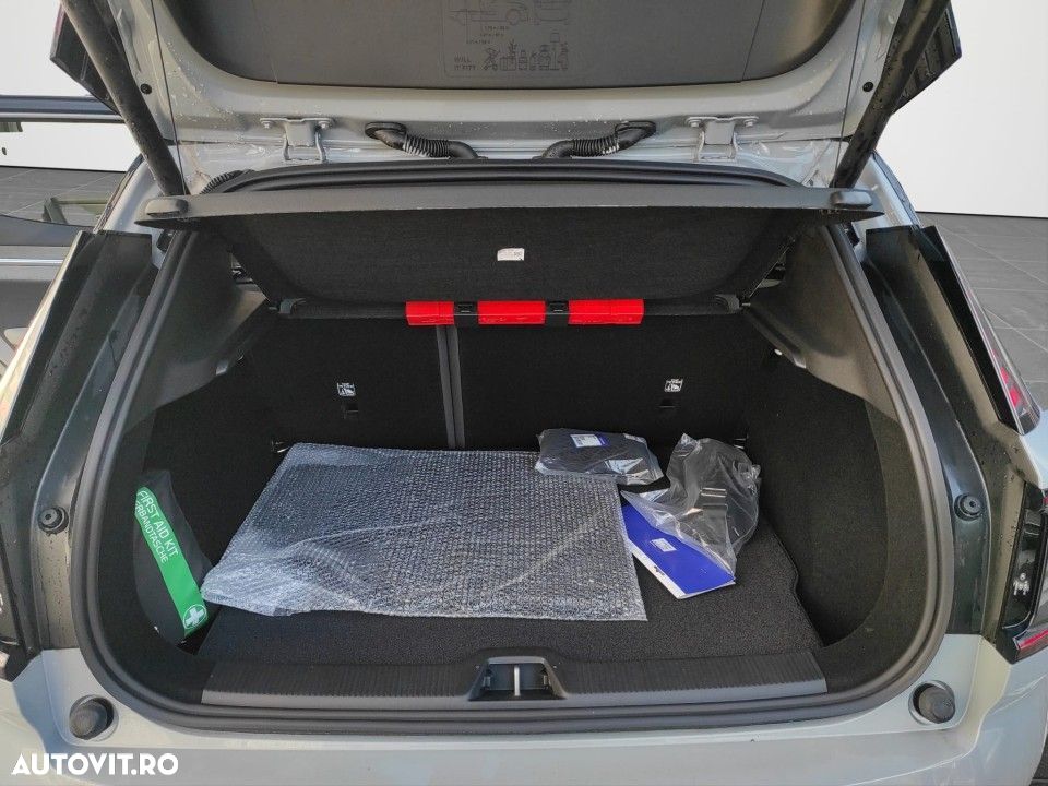 Volvo EX30 Twin Motor Performance Plus - 17