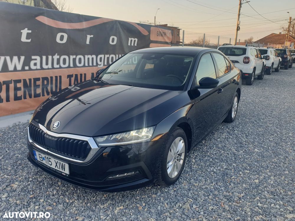 Skoda Octavia 2.0 TDI DSG Ambition - 1