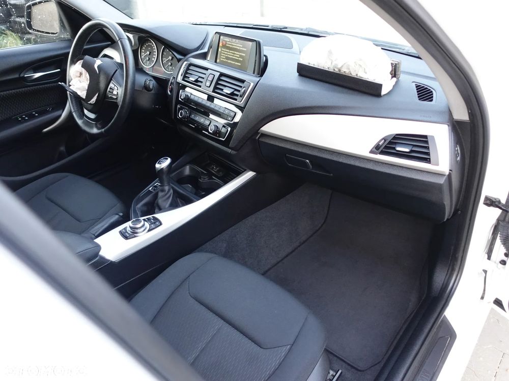 BMW Seria 1 116i Advantage - 11