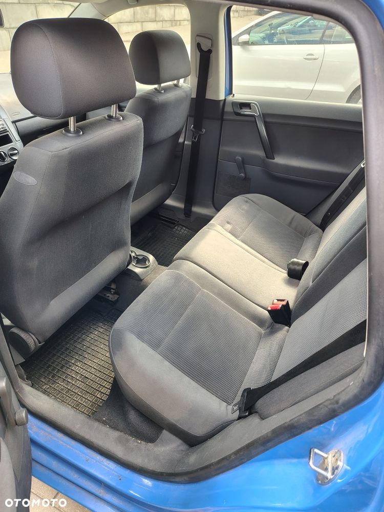 Volkswagen Polo - 7