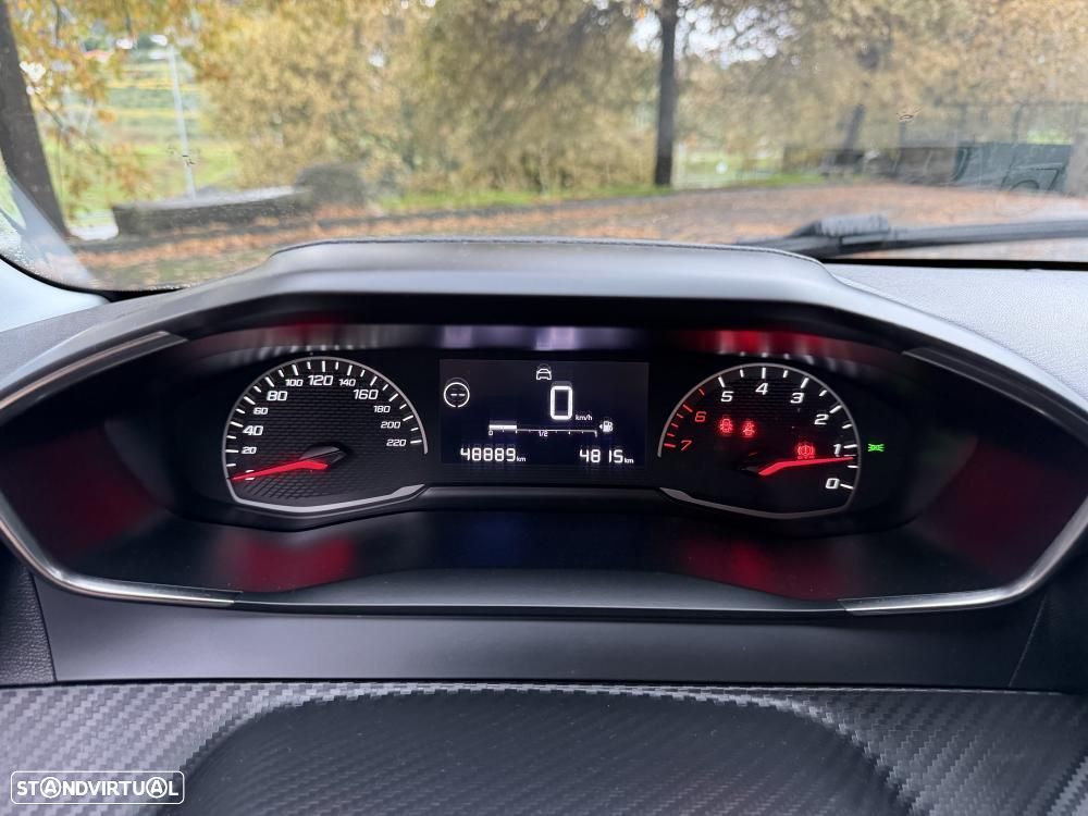 Peugeot 208 1.2 PureTech Active Pack - 19