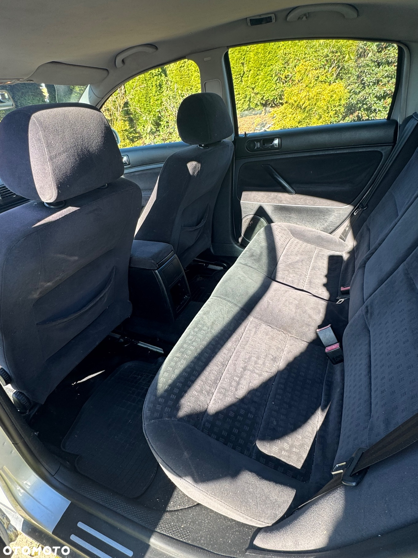 Volkswagen Passat 1.9 TDI Comfortline - 7