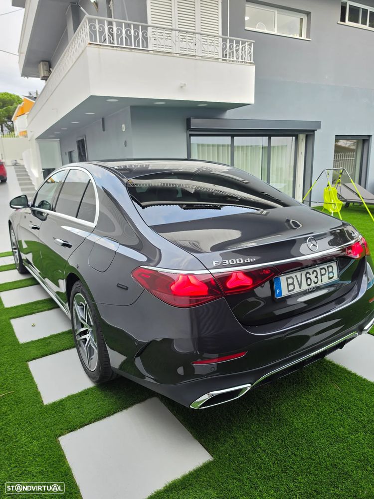 Mercedes-Benz E 300 de AMG Line 4Matic - 8