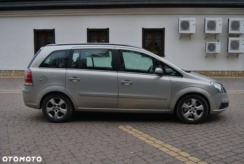 Opel Zafira 1.9 CDTI Cosmo - 15