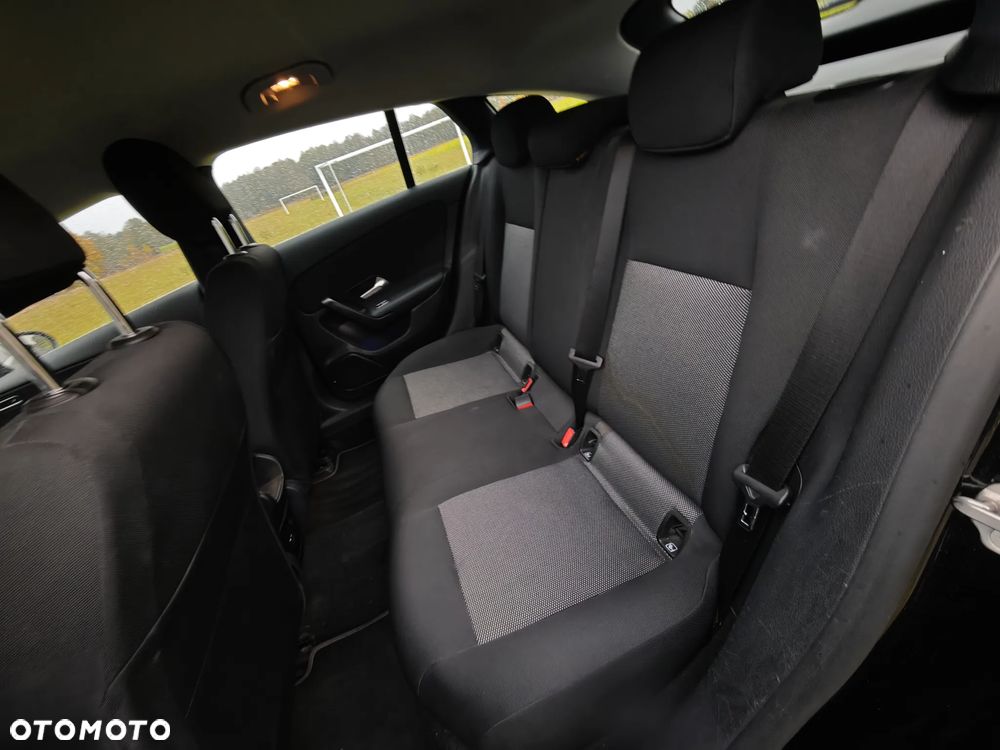 Mercedes-Benz CLA 200 d 8G-DCT Entry - 22