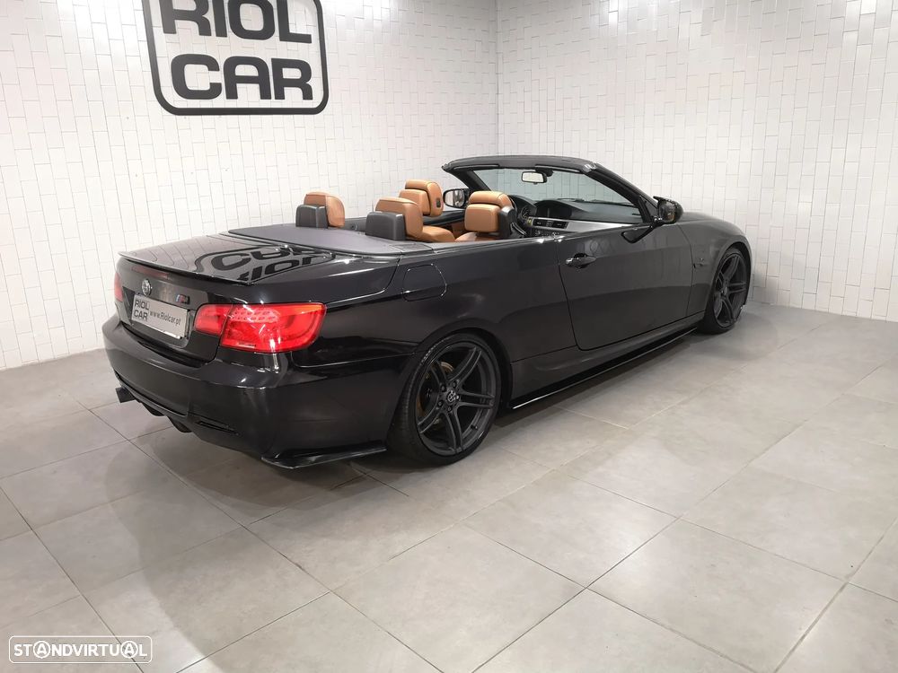 BMW 320 d Cabrio - 15