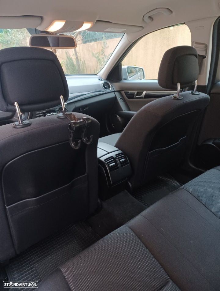 Mercedes-Benz C 180 Station BlueEFFICIENCY Elegance - 11