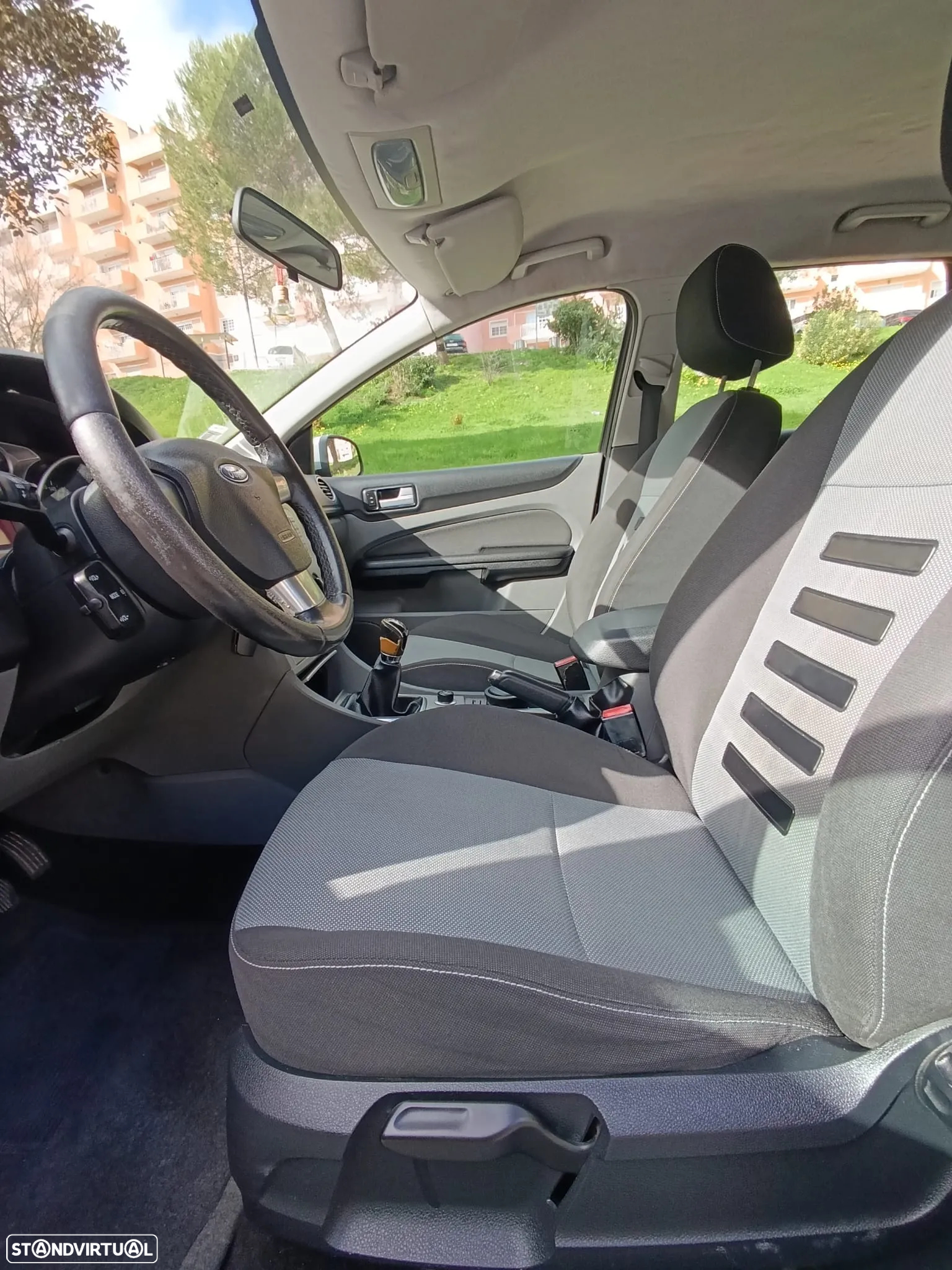 Ford Focus SW 1.6 TDCi Sport - 18
