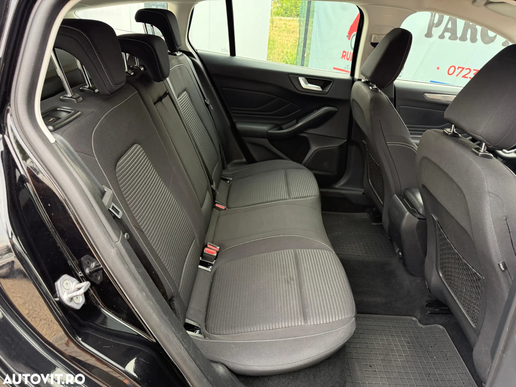 Ford Focus - 9