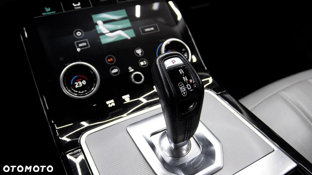Land Rover Range Rover Evoque 2.0 P200 mHEV S - 18