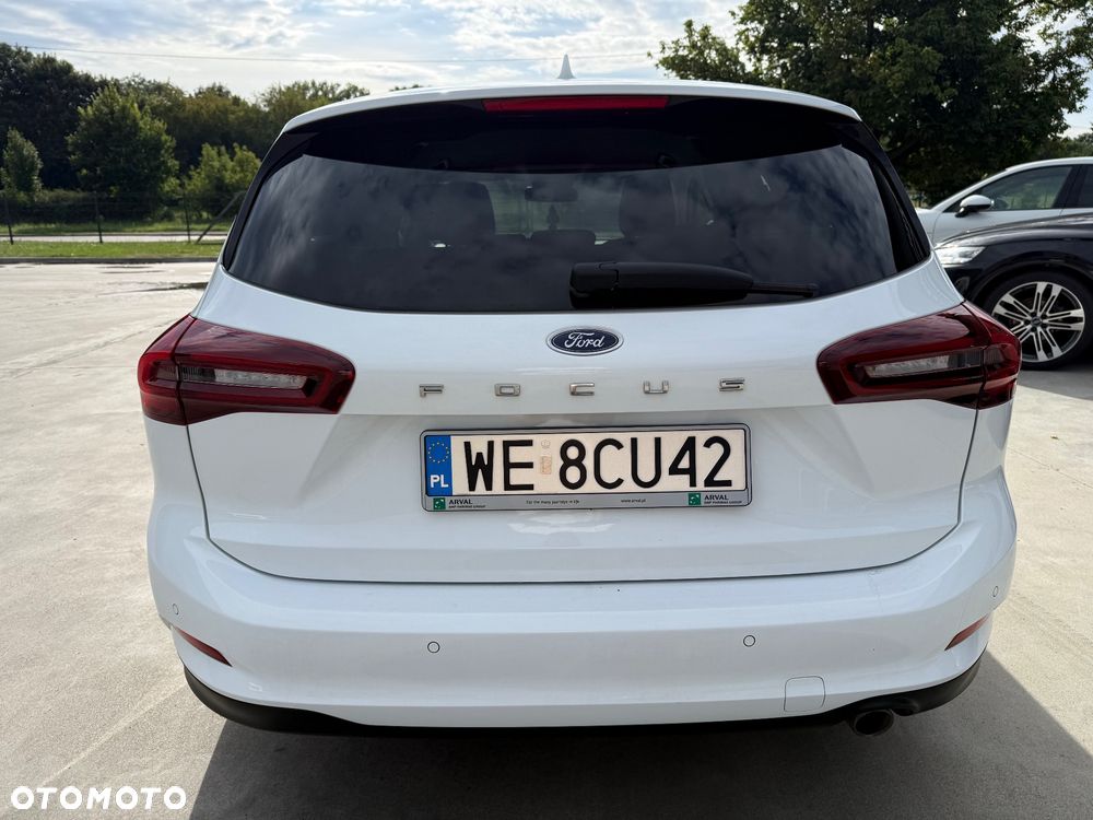 Ford Focus 1.0 EcoBoost mHEV Titanium - 6
