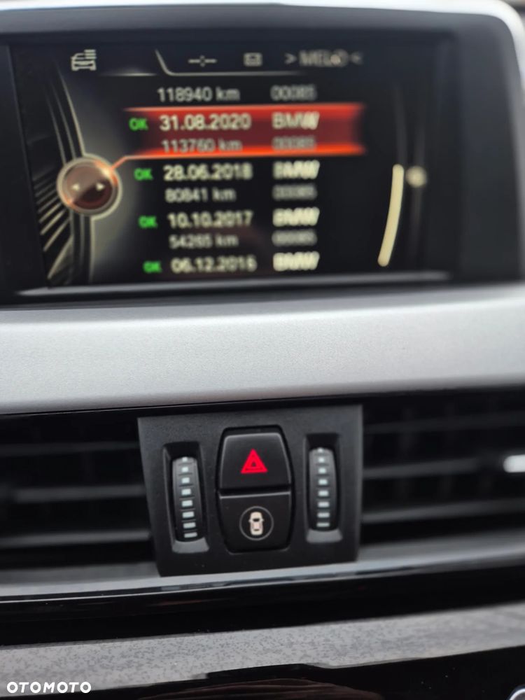 BMW X1 sDrive18d xLine - 21