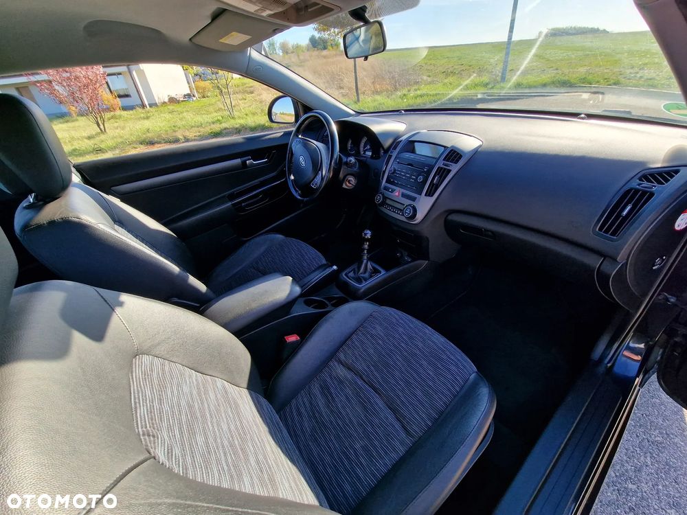 Kia Ceed 1.6 Comfort - 9