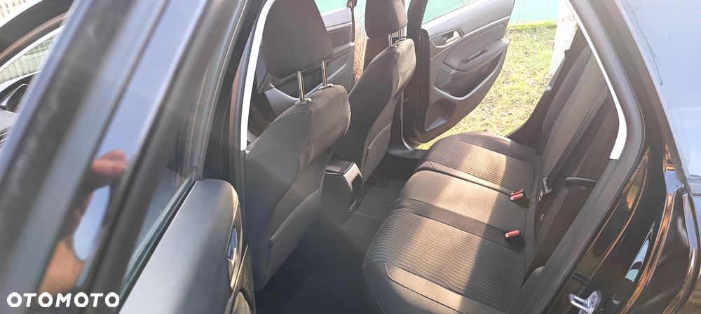 Peugeot 308 1.2 PureTech Access S&S - 19