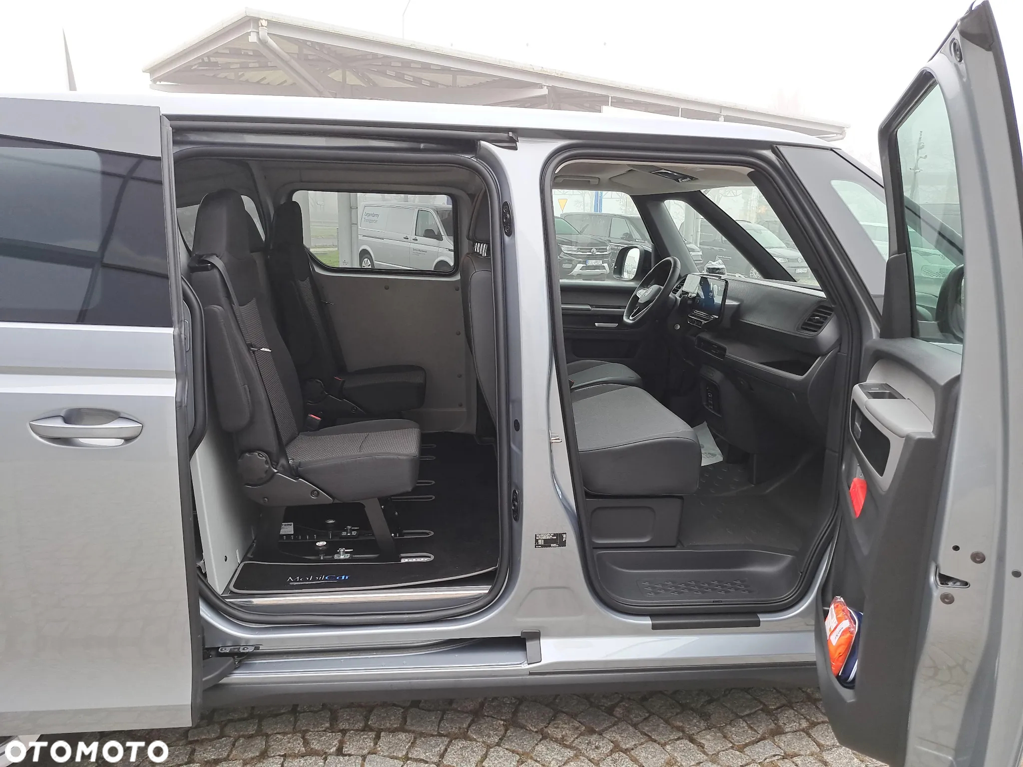 Volkswagen ID.BUZZ Cargo - 12
