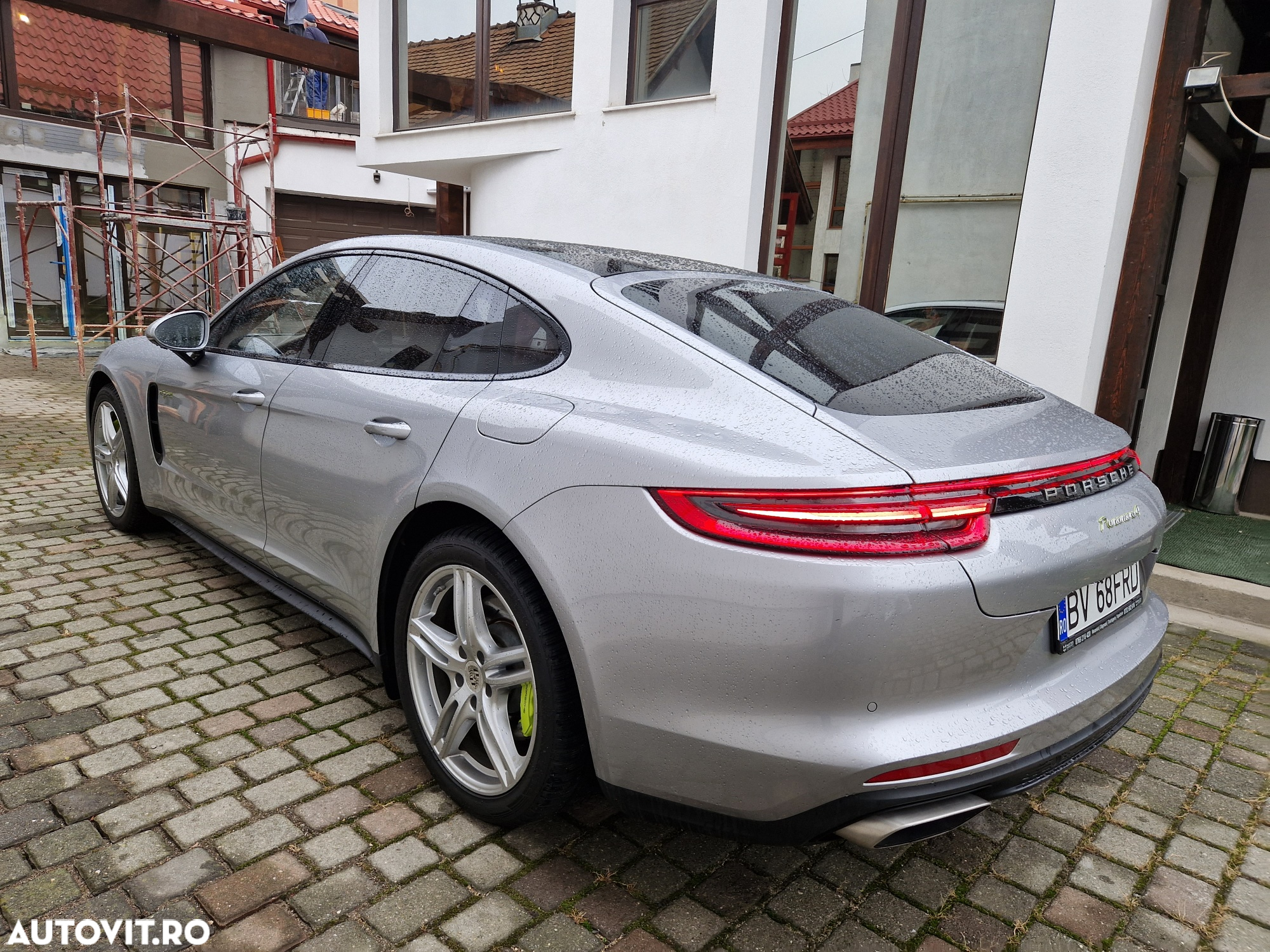 Porsche Panamera - 38