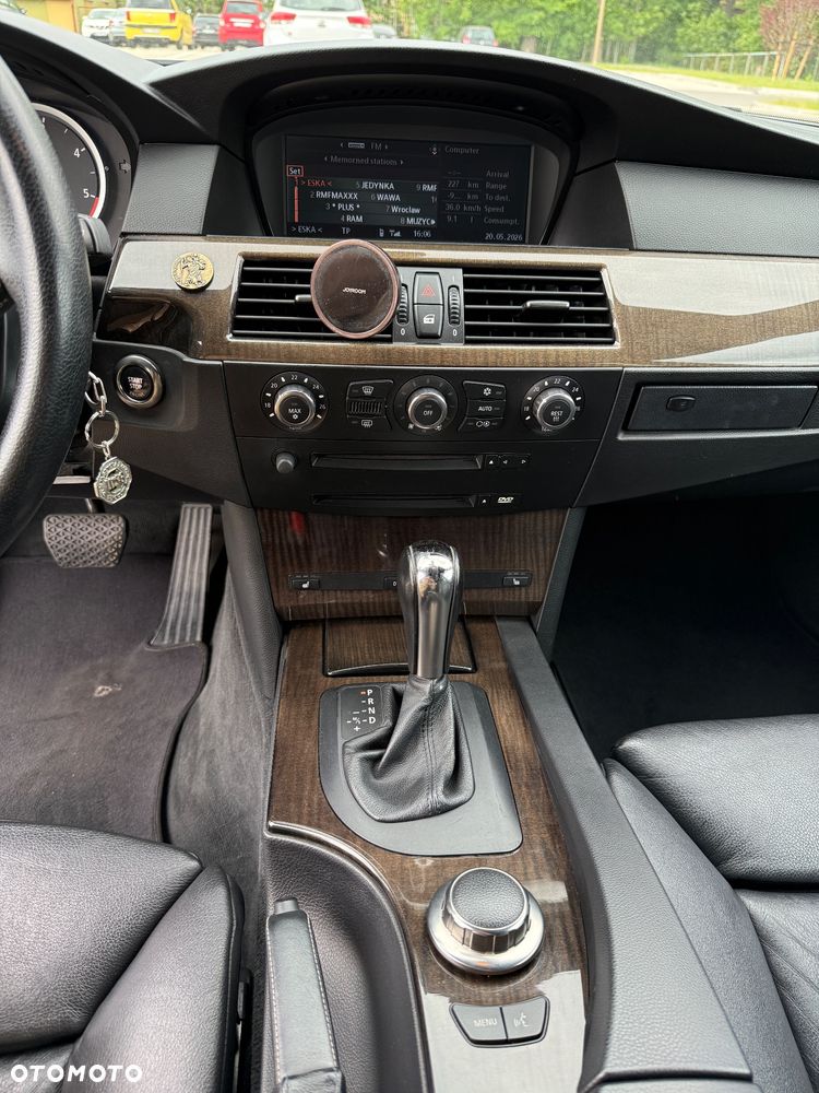 BMW Seria 5 530d - 15