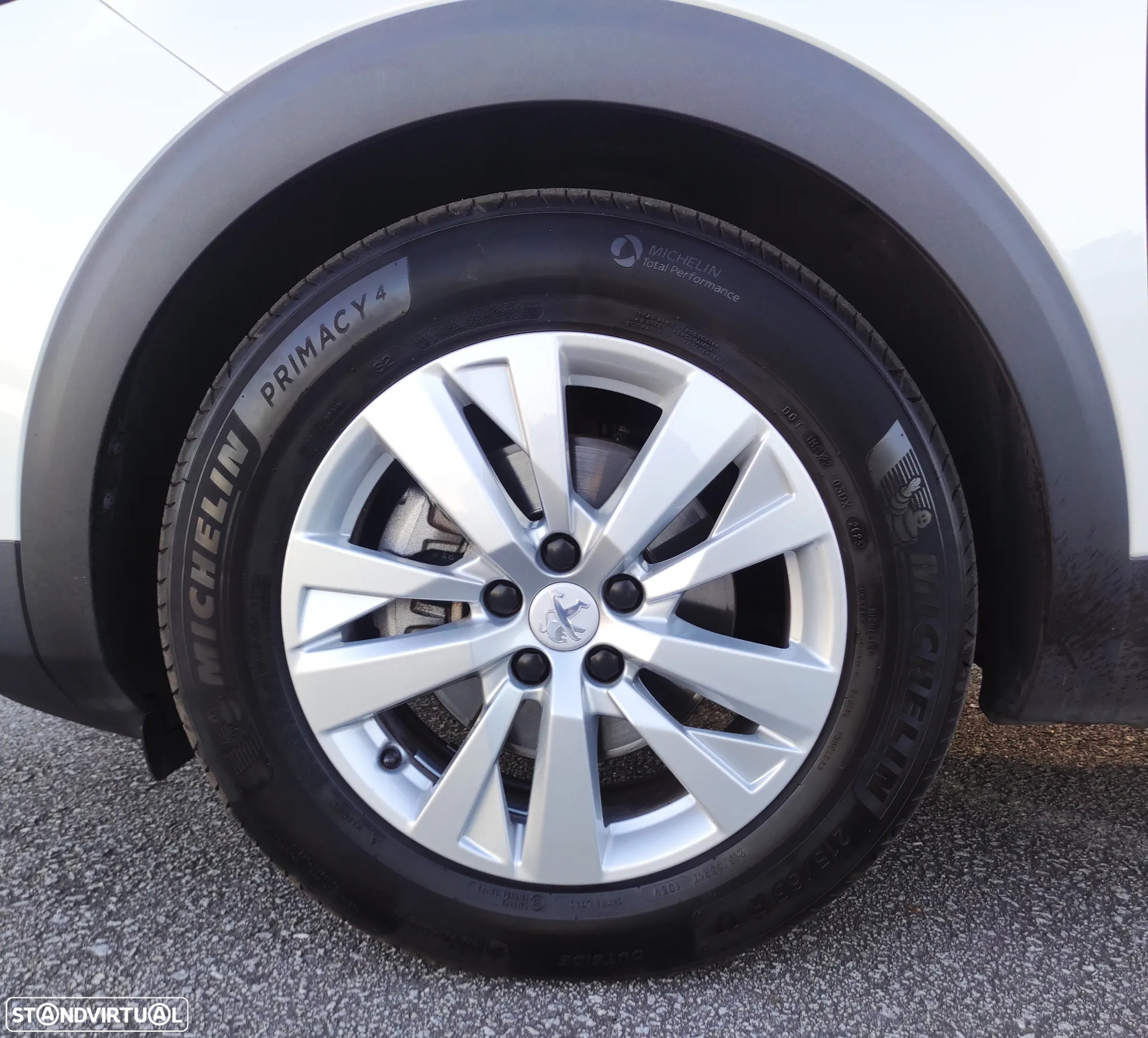 Peugeot 3008 1.5 BlueHDi Active - 23