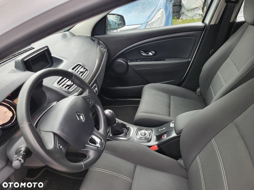 Renault Megane 1.6 16V 100 TomTom Edition - 10