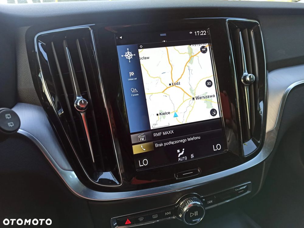 Volvo V60 D3 Geartronic Momentum - 35