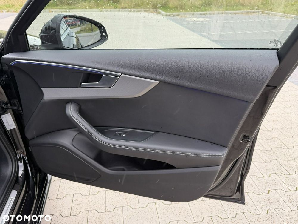 Audi A4 Avant 40 TDI Quattro S Line S tronic - 34
