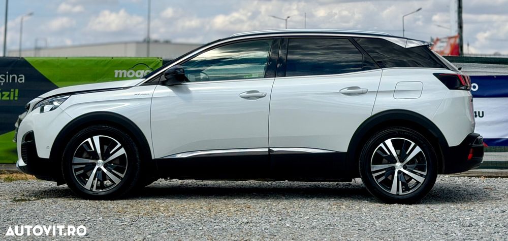 Peugeot 3008 PHEV EAT8 4X4 GT Pack - 24