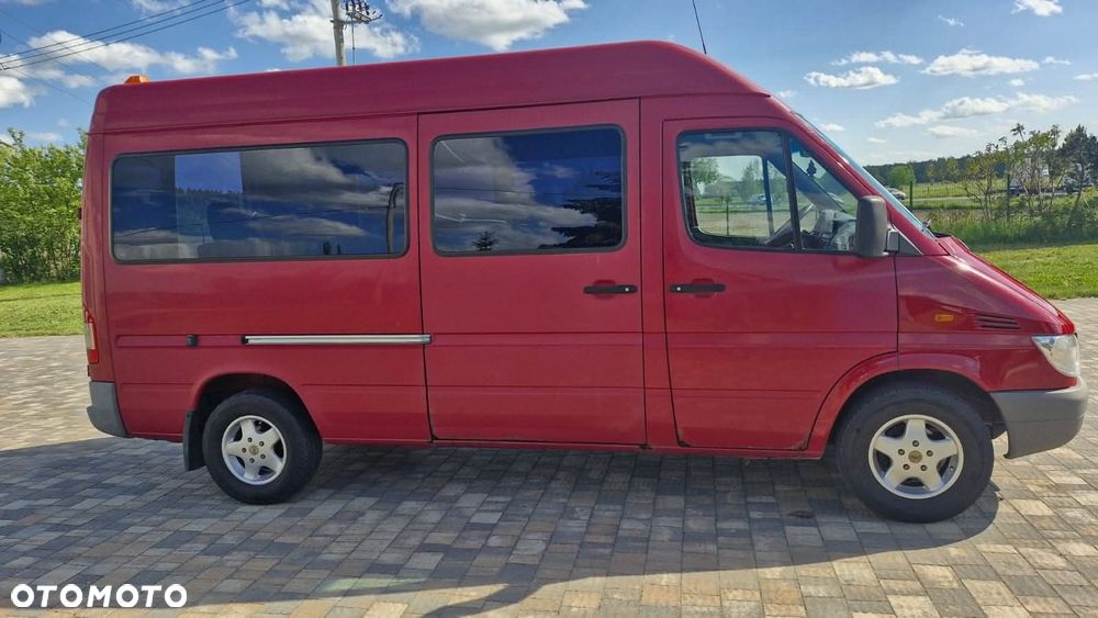 Mercedes-Benz SPRINTER - 4