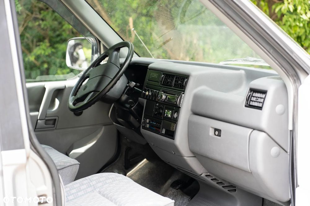 Volkswagen California - 22