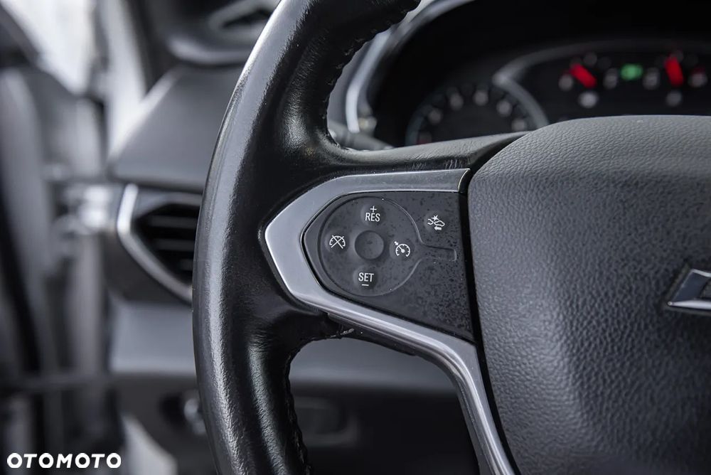 Chevrolet Traverse - 23