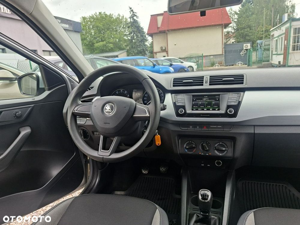 Skoda Fabia 1.0 Ambition - 16