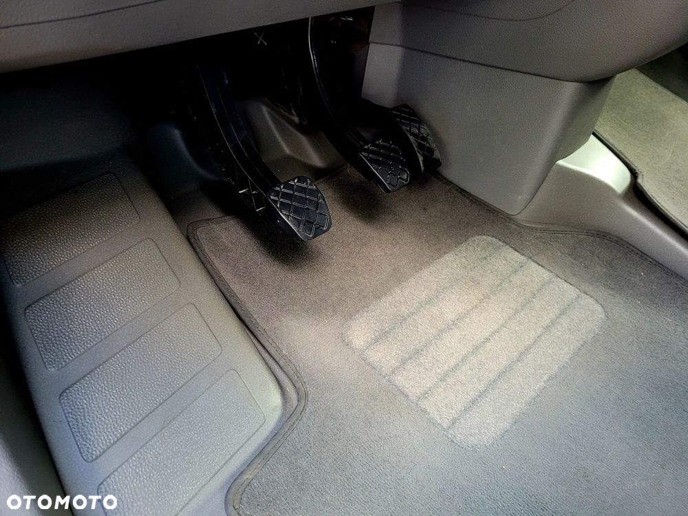 Volkswagen Crafter 35 BiTDI (14,4m3) - 28