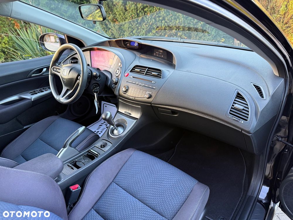 Honda Civic 1.4 i-VTEC - 13