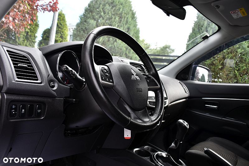 Mitsubishi ASX 1.6 2WD Diamant Edition - 11