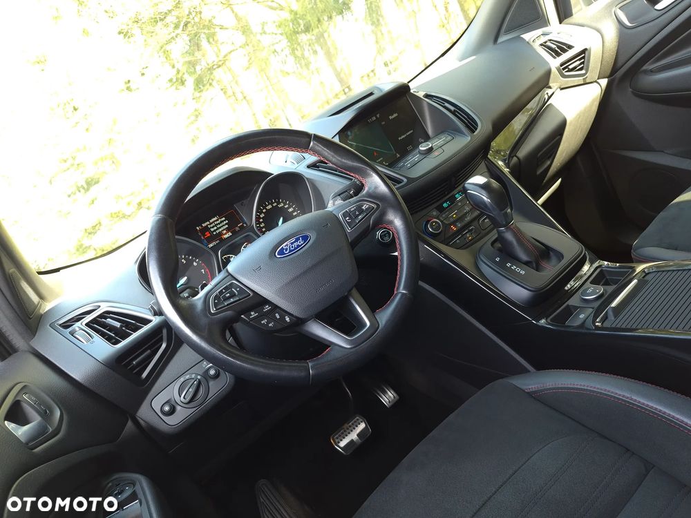 Ford Kuga 1.5 EcoBoost 4x4 ST-Line - 19