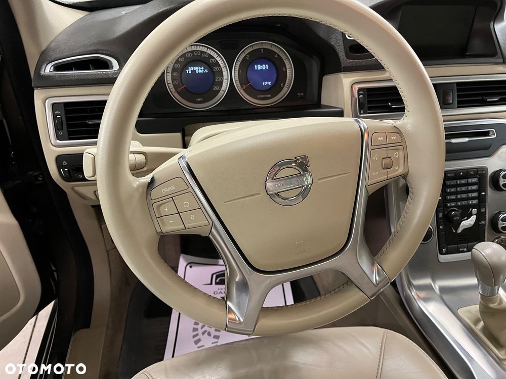 Volvo XC 70 D3 Summum - 12