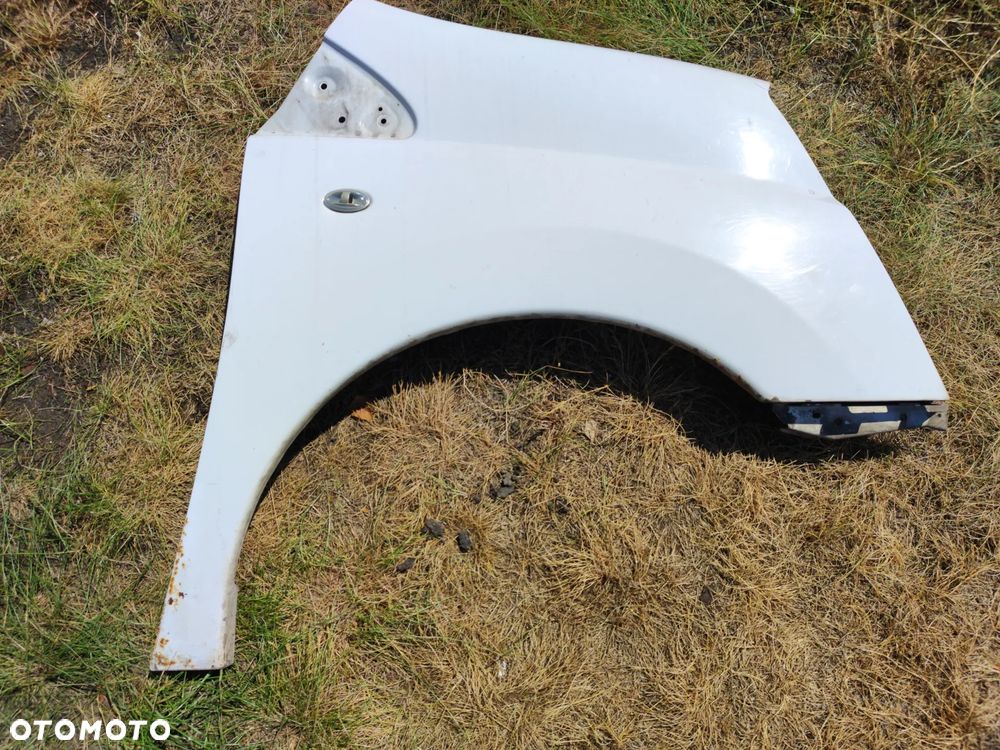 błotnik przód prawy Biały kod EWPA do scudo II jumpy expert 07- powierzchowne rdzawki