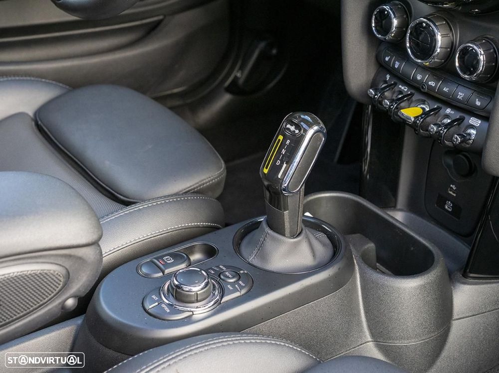 MINI 3 Portas Cooper SE Yours - 17