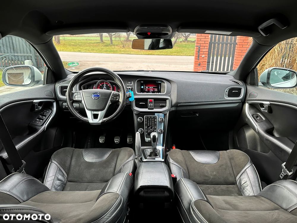 Volvo V40 D2 RDesign - 14