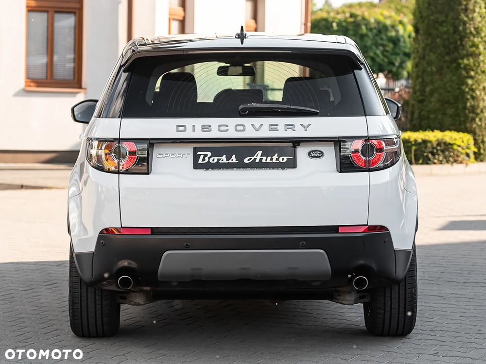 Land Rover Discovery Sport TD4 HSE Luxury - 12