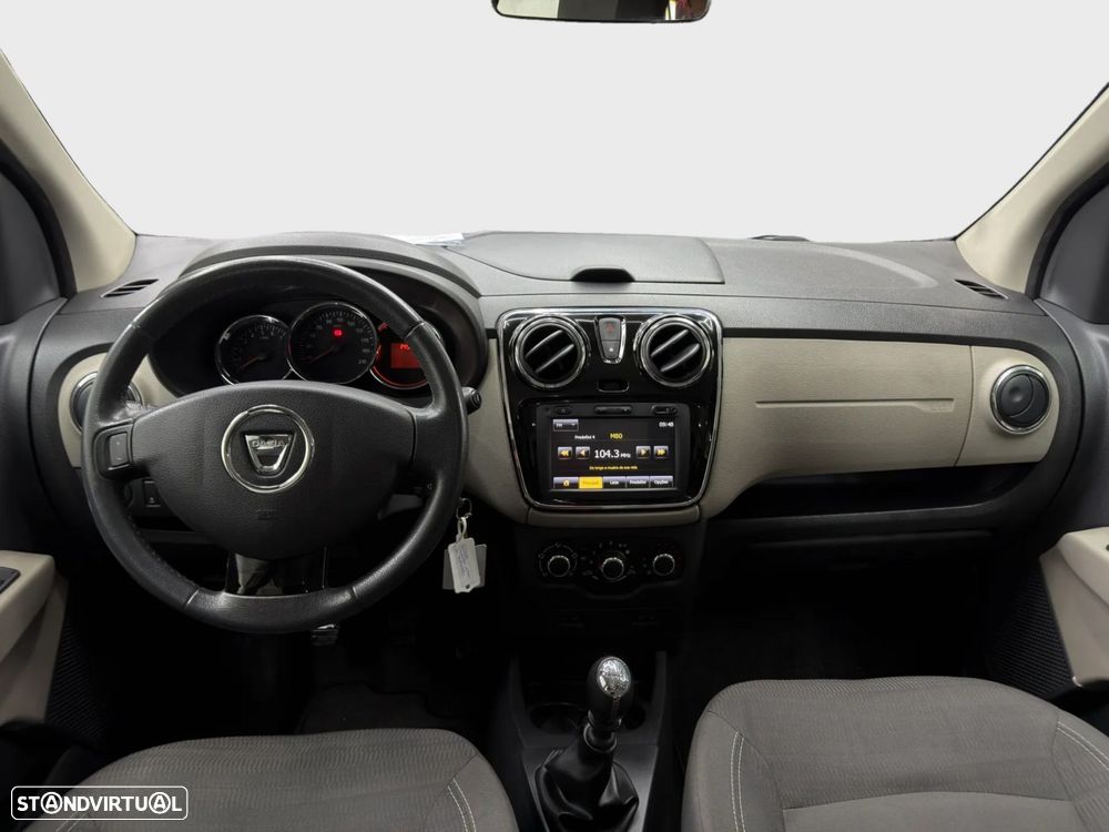 Dacia Lodgy 1.5 dCi Confort 7L - 10