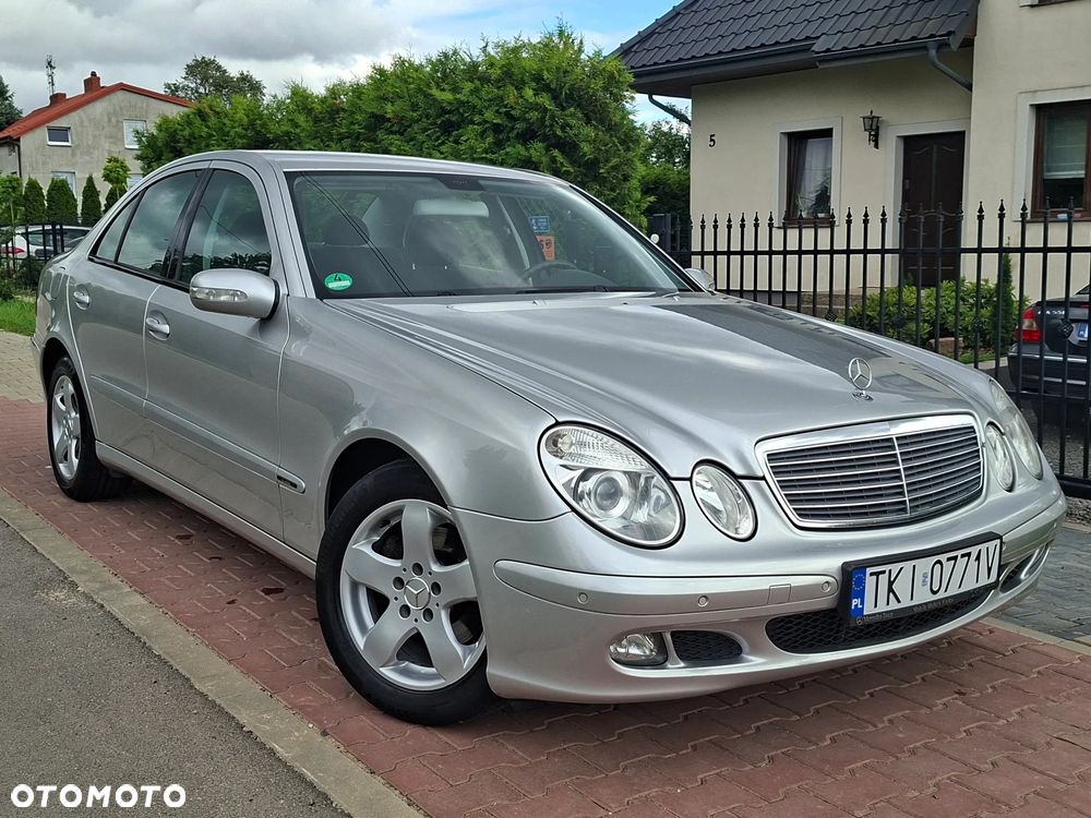 Mercedes-Benz Klasa E 200 Kompressor Automatik Classic - 3