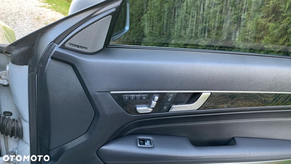 Mercedes-Benz Klasa E 350 BlueEFFICIENCY 7G-TRONIC Avantgarde - 27
