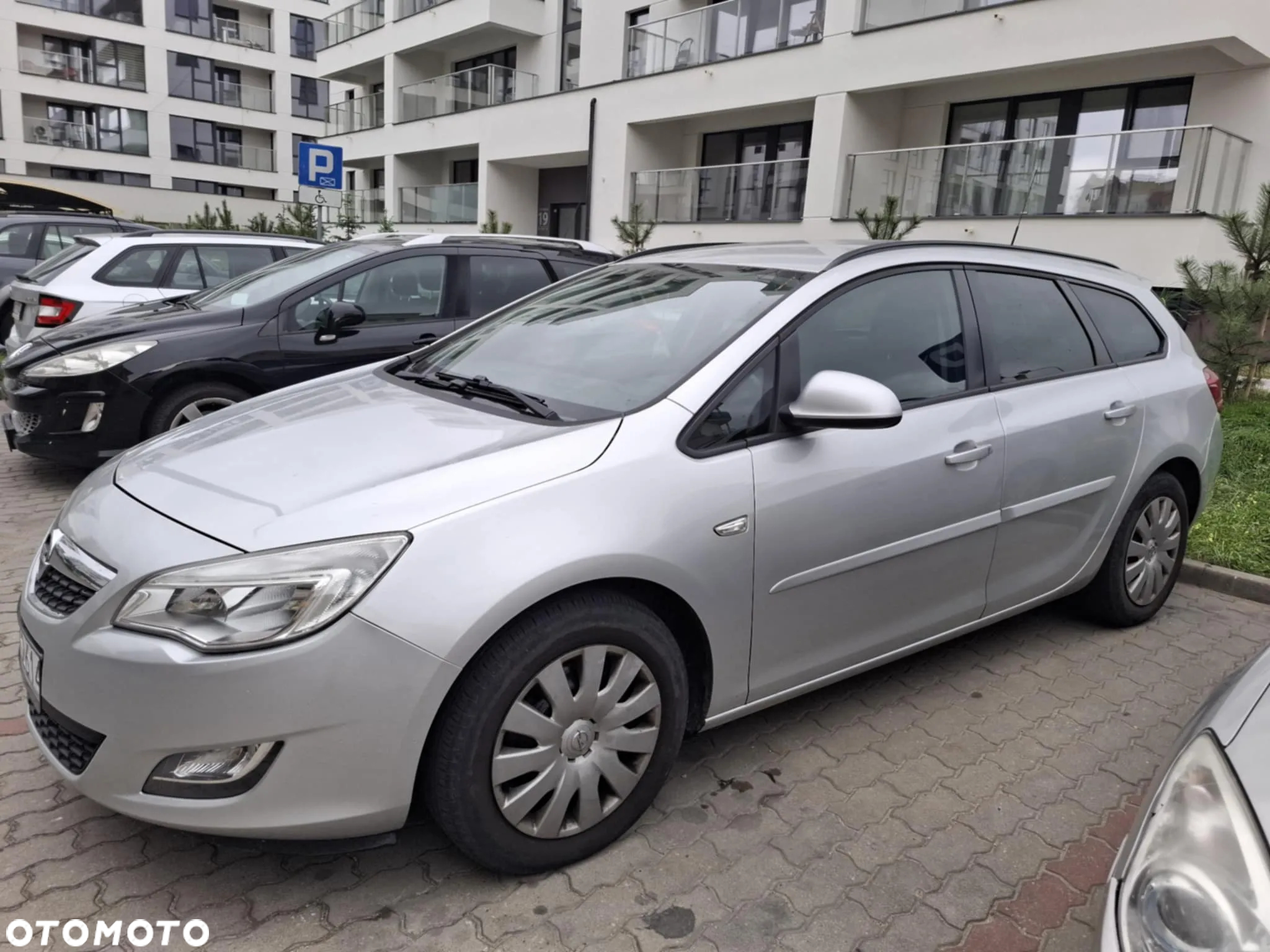 Opel Astra IV 1.3 CDTI Cosmo ecoFLEX - 6