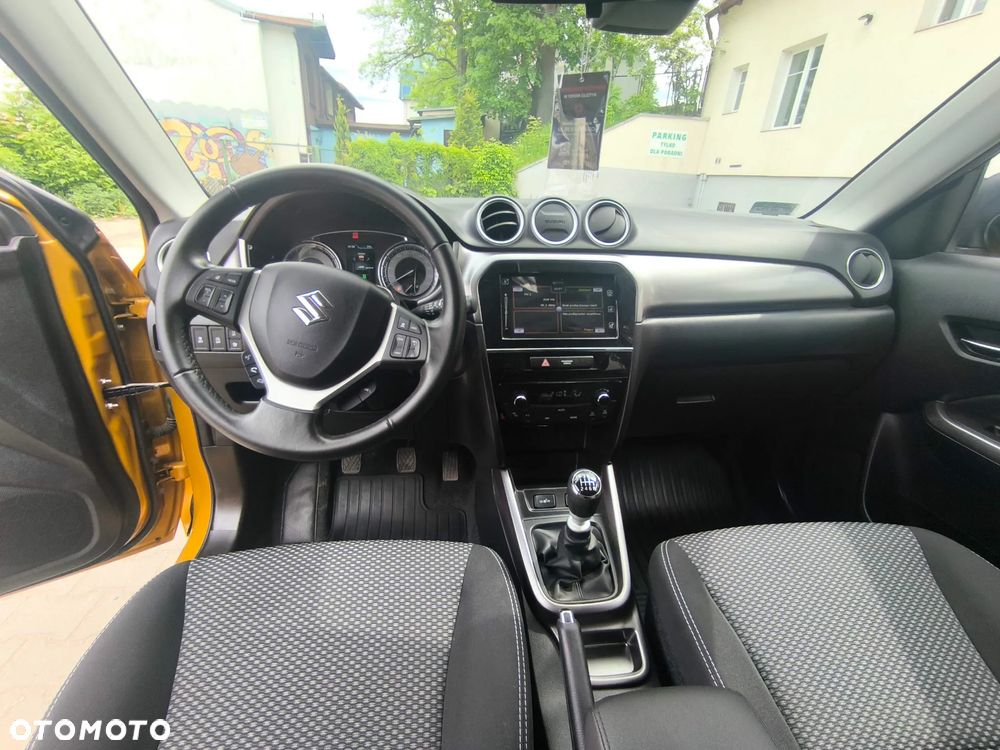 Suzuki Vitara 1.4 Boosterjet SHVS Premium 2WD - 15