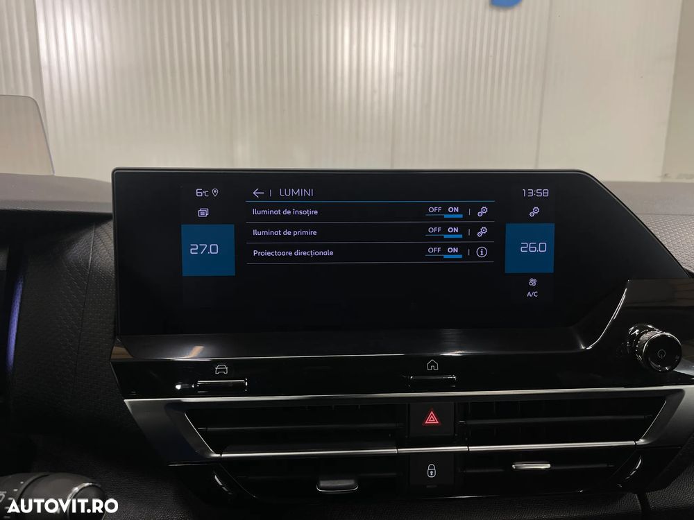 Citroën C4 1.5 BlueHDi S&S EAT8 Shine - 19