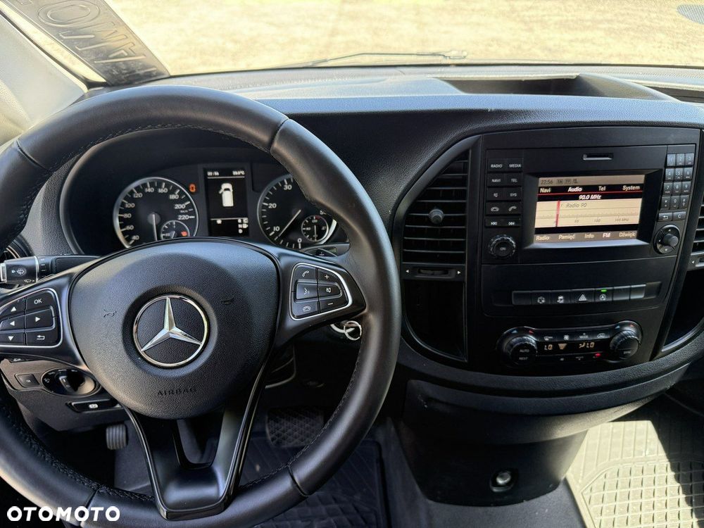 Mercedes-Benz Vito - 22