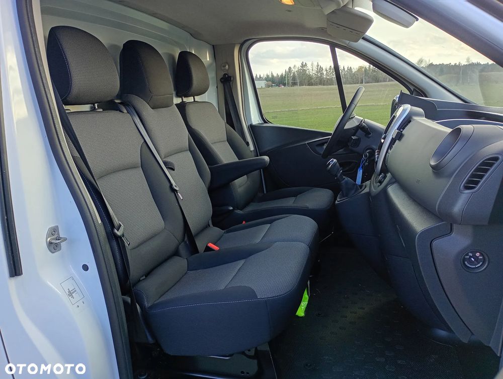 Renault Trafic - 10